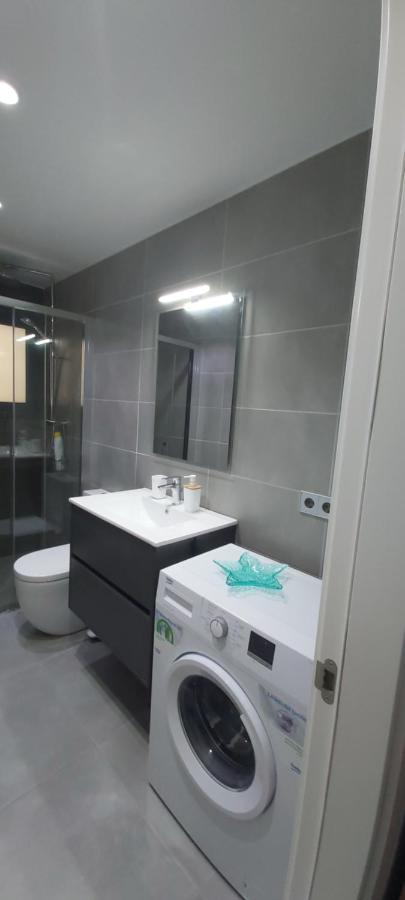 Apartamento Con Terraza Y Vistas Al Mar Roses Exterior foto